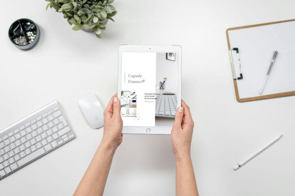 Capsule Finance®_Mockup_big_02